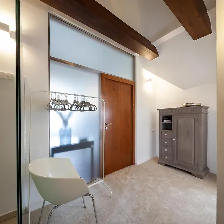 Apartment Silver Willow Luxury