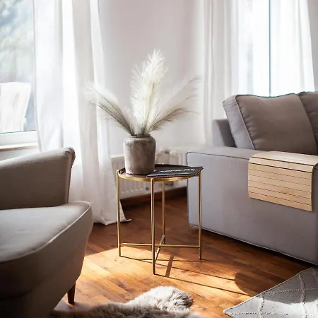 Silver Willow Luxury *